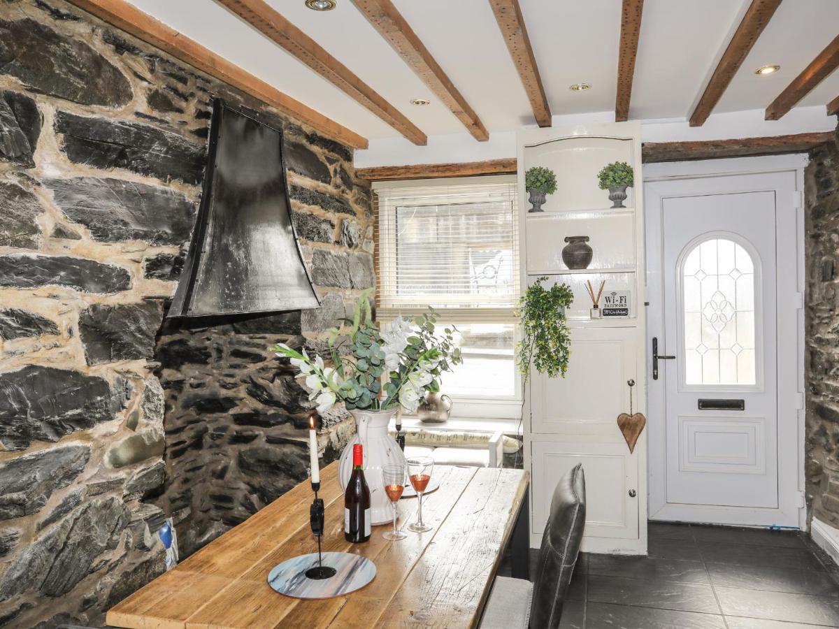 Arran House Barmouth